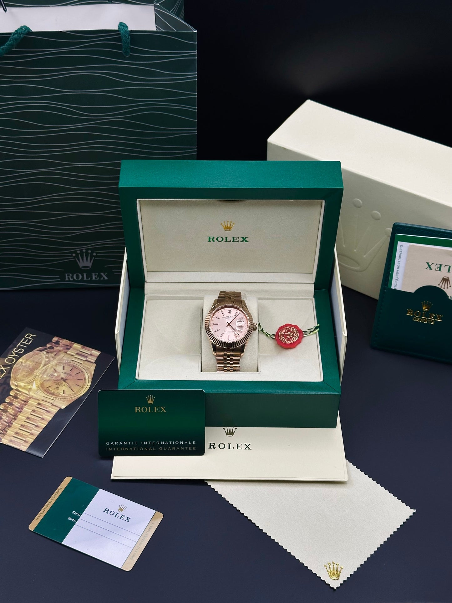 Rolex Date-Just Master AAA. Copy (Rose Gold)