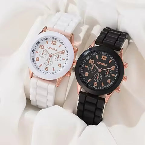 Women Leather Band Quartz Watch and Lover Heart